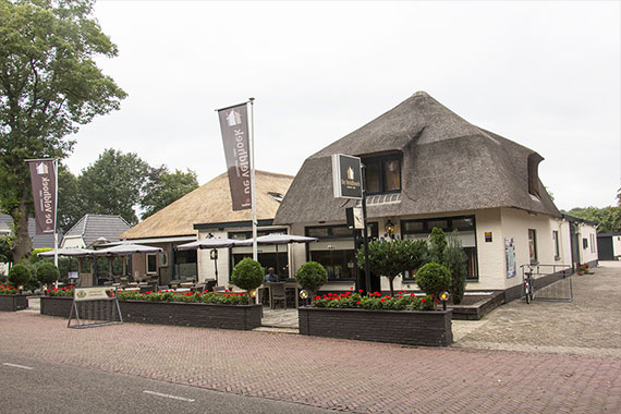 Veldhoekpraat waar je iets aan hebt. Leuke verhalen uit de horeca